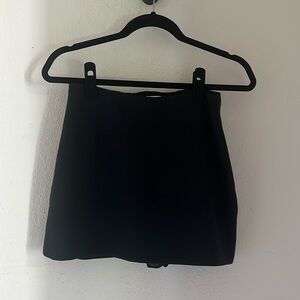 Brand new Abercrombie & Fitch skort with original tags.